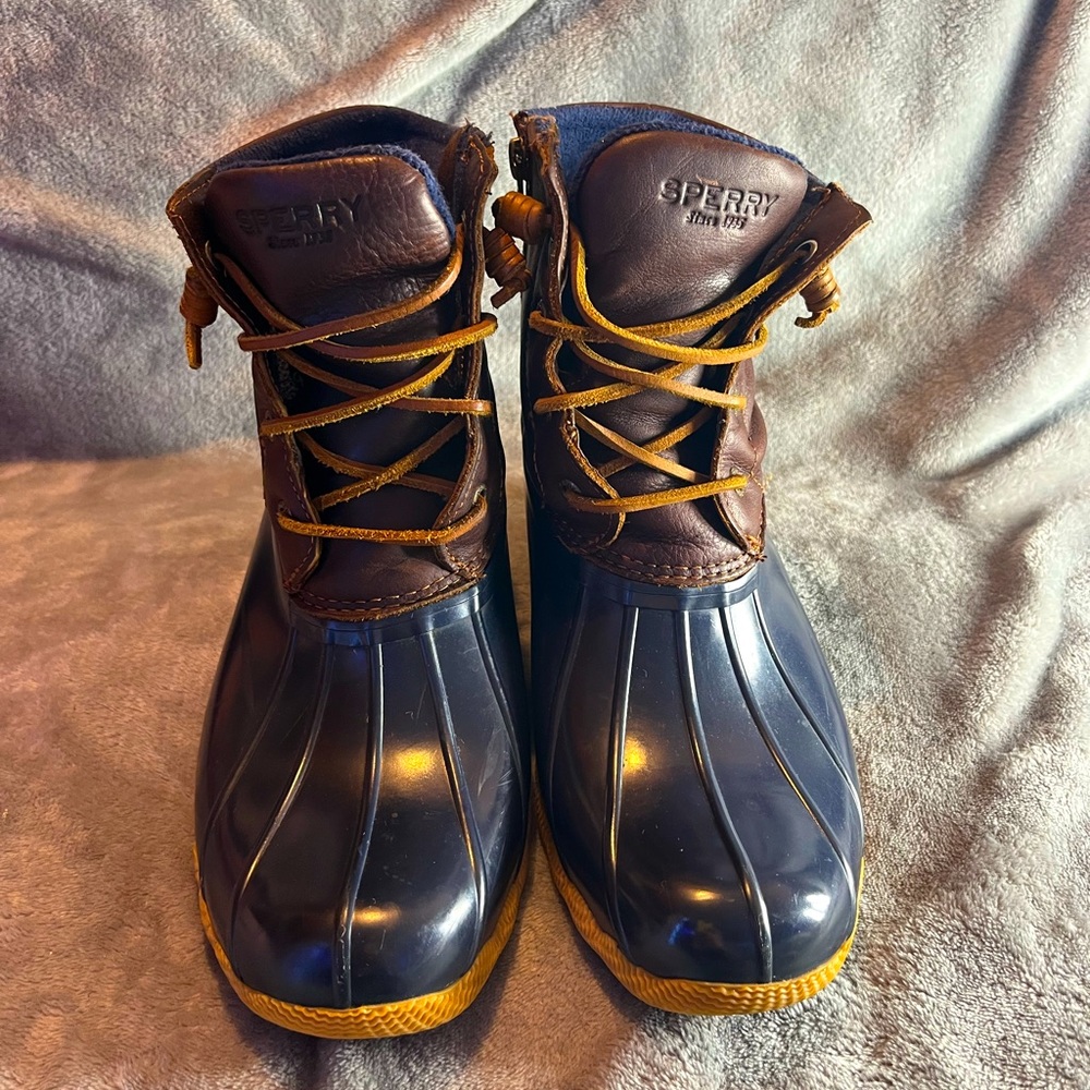 Women’s Sperry duck boots